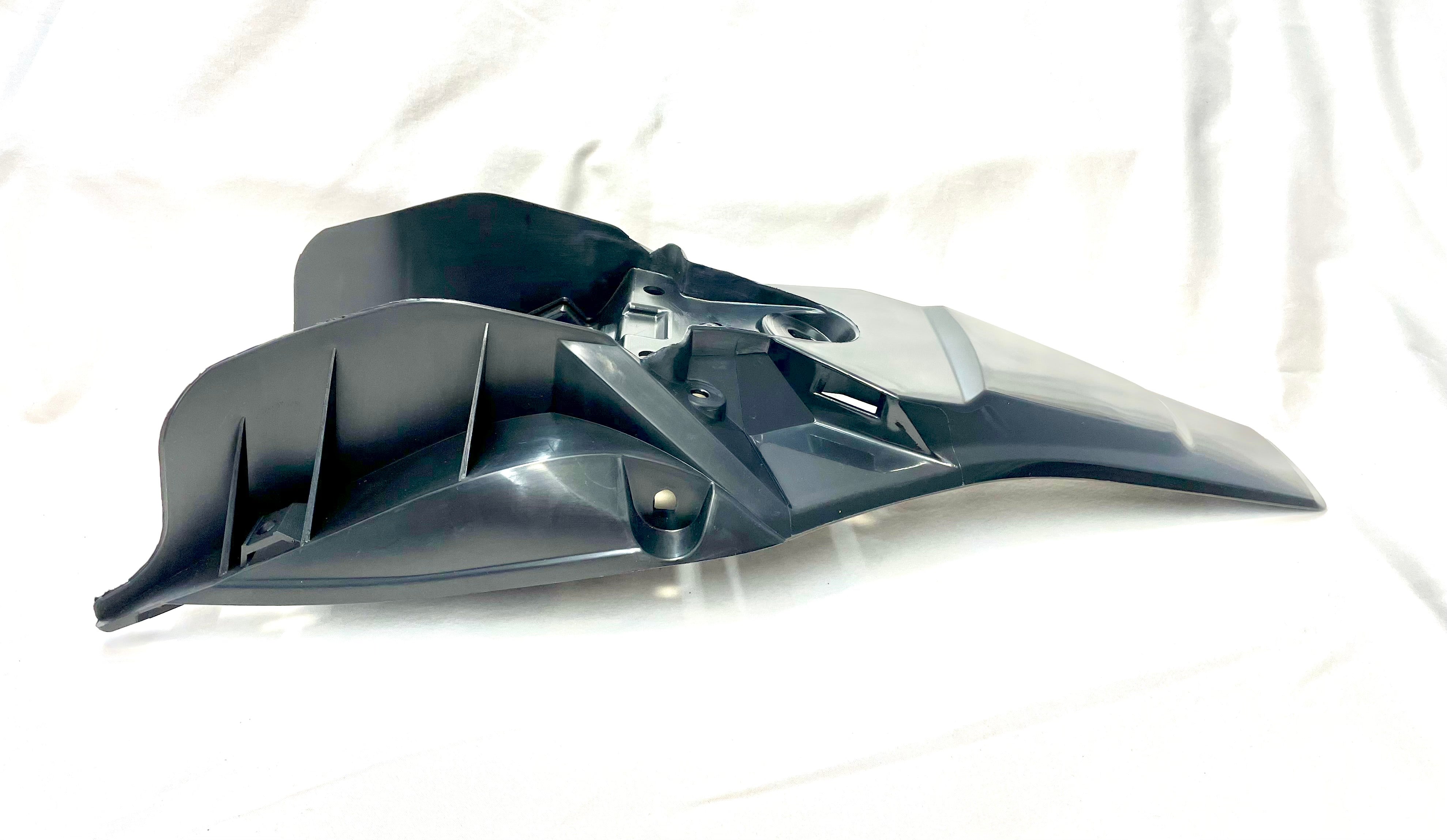 B1 rear/tail body plastics