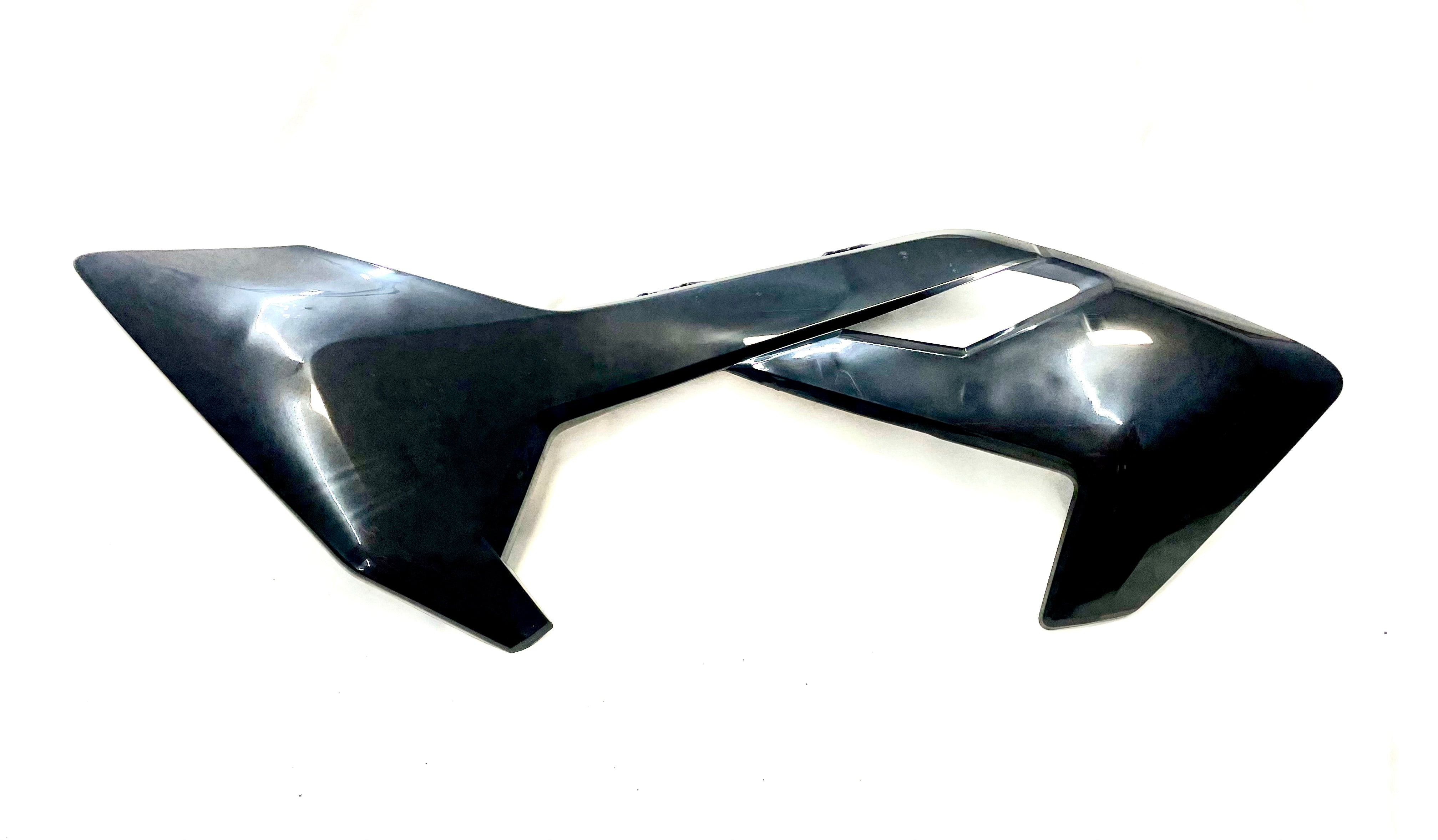 B1 Right Unibody Fairing