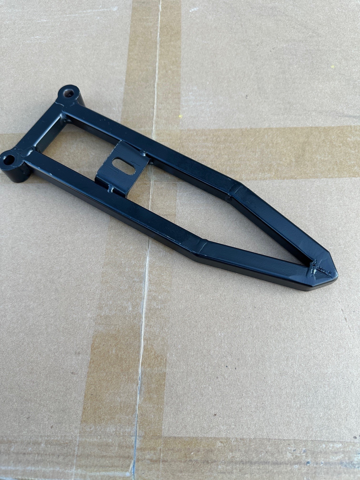 B2 Tail Bracket Support