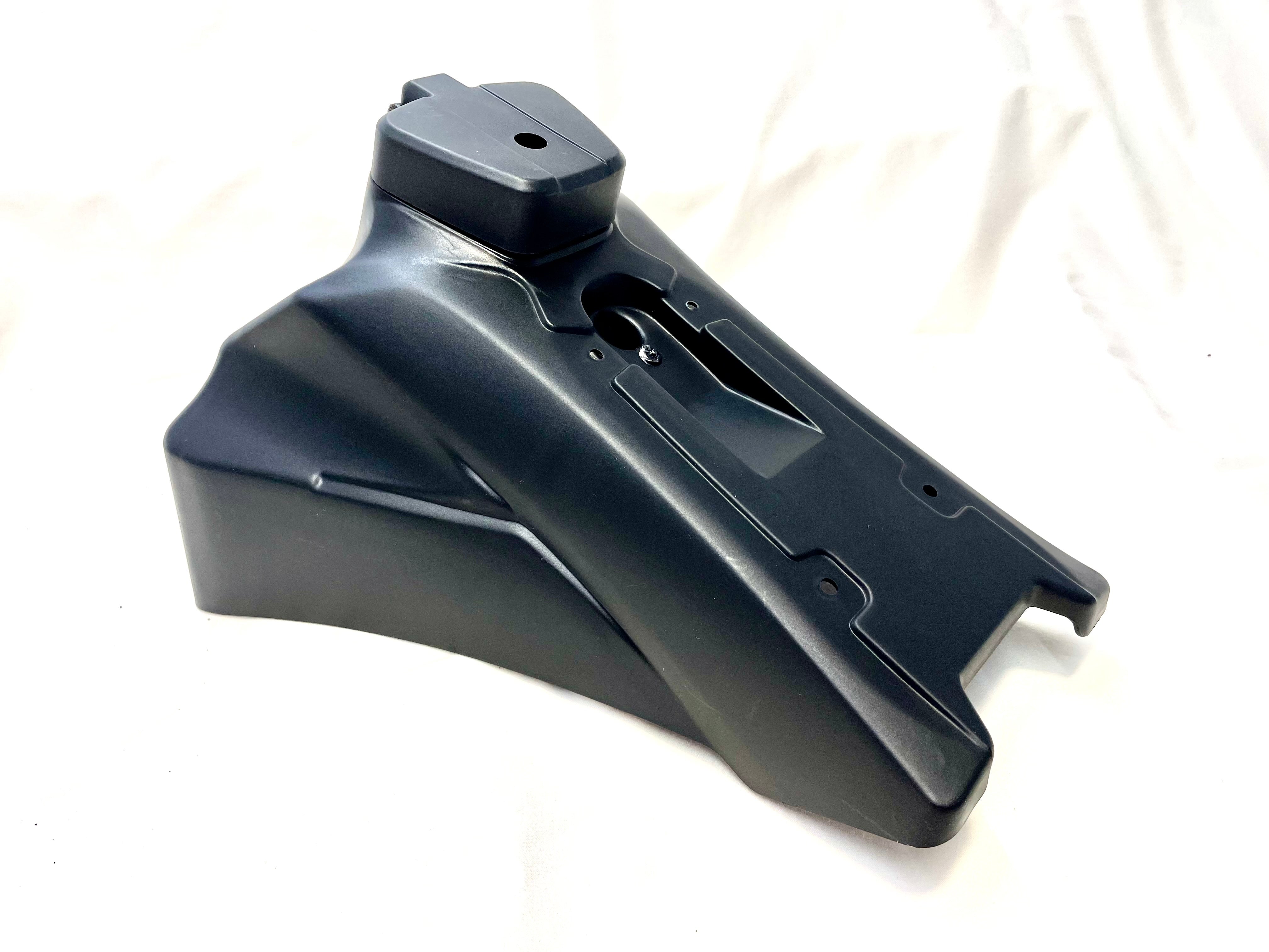 B1 gas tank body plastics