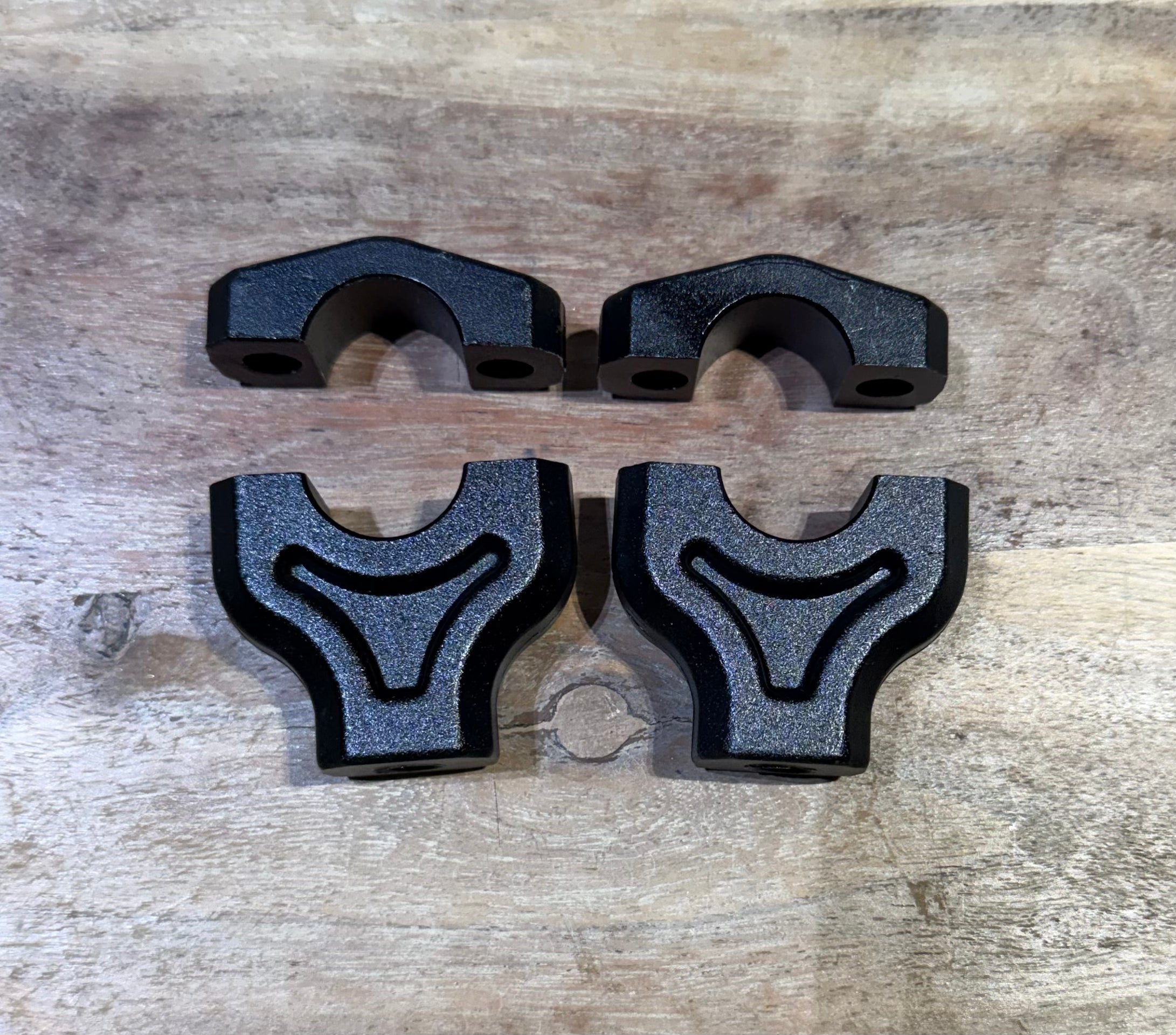 B1 handlebar risers Black